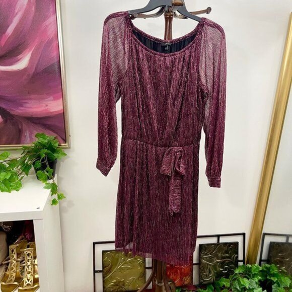 New Halogen Off-The-Shoulder Burgundy Metallic Dress With Puff Sleeves Size M - Picture 4 of 9